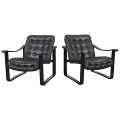 Mid-Century Modern Pair of Black Tufted Leather Safari Style Chairs 2