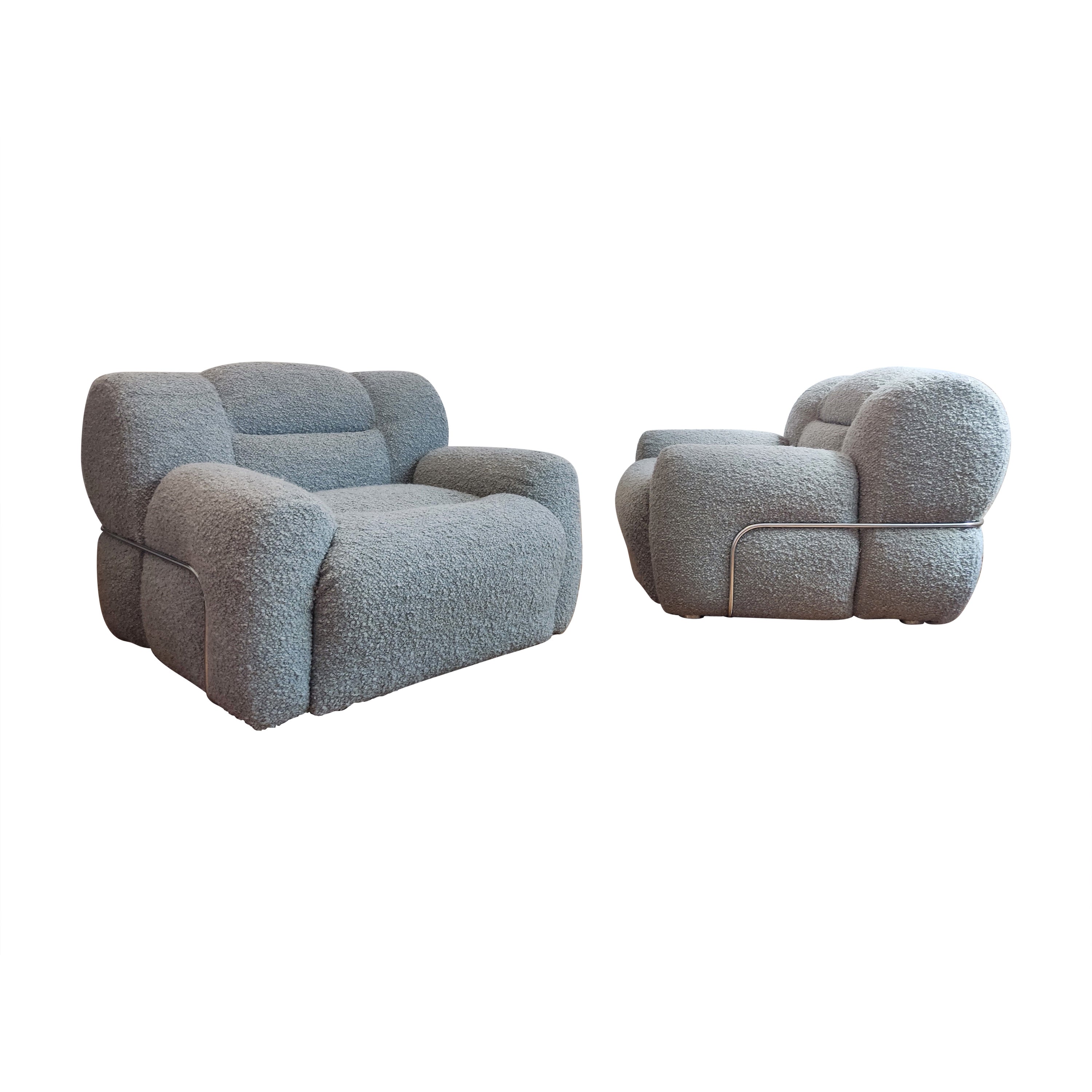 Pair of 1970's Grey Bouclé and Chrome Lounge Chairs - Italy 1970's For Sale