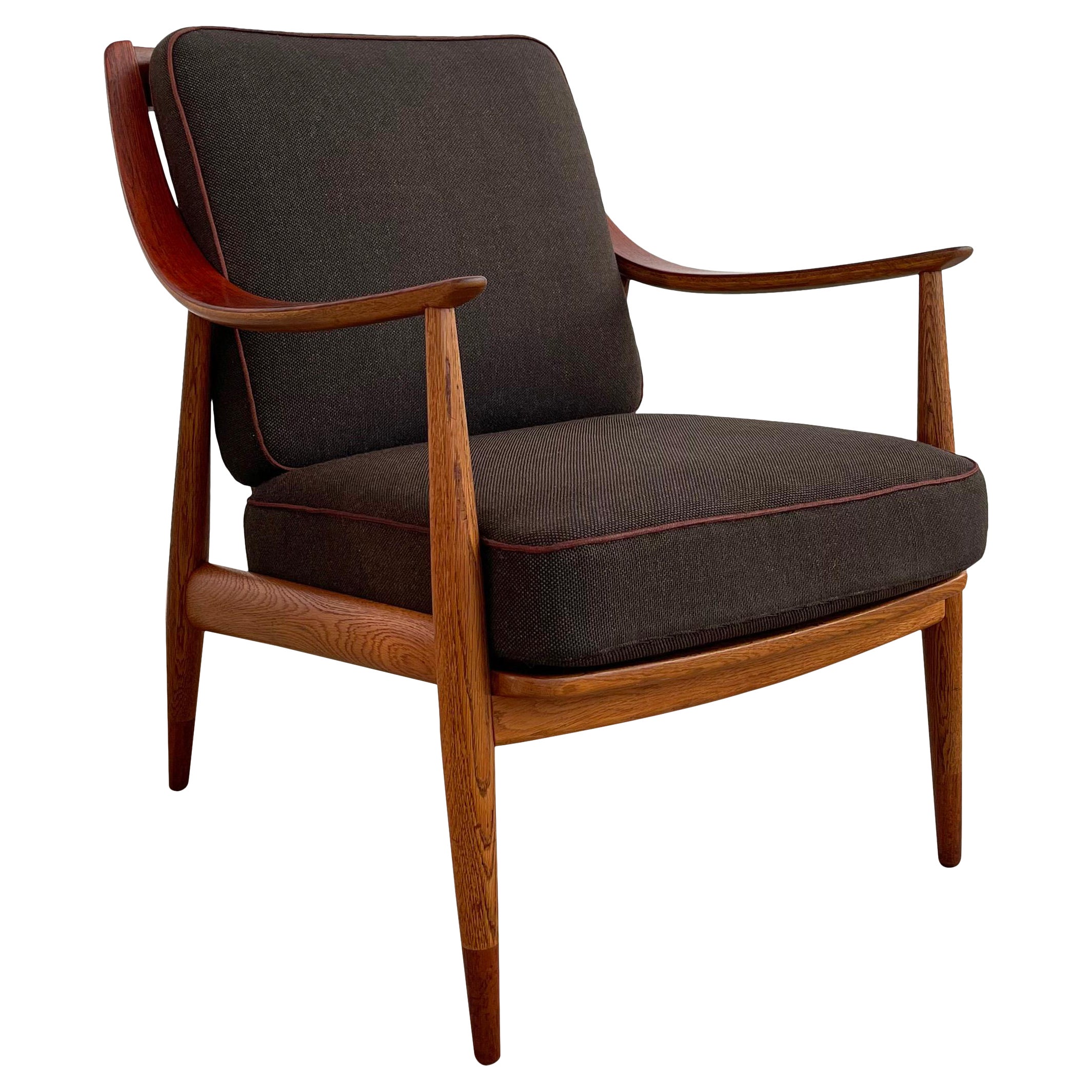 Scandinavian Modern Scoop Lounge Chair By Peter Hvidt And Orla Molgaard-Nielsen For Sale