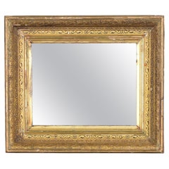 Antique Mirror français du 19ème siècle : Elegance restaurée avec une finition dorée à l'eau