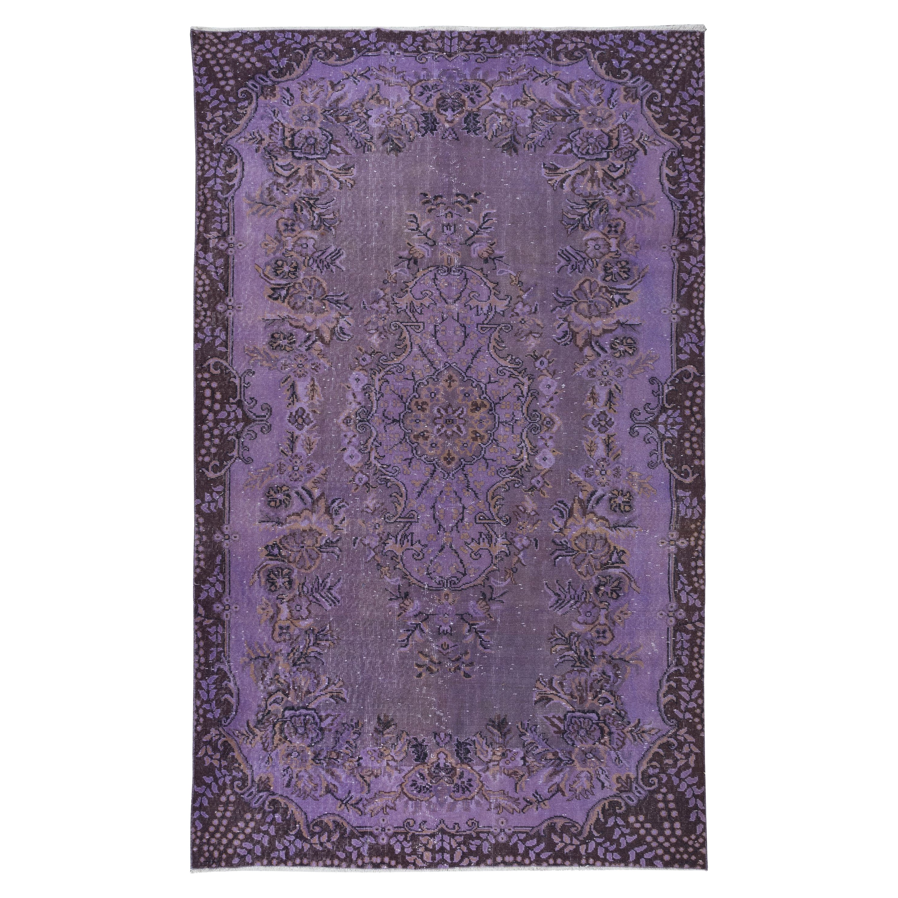 6x9.7 Ft Modern Handmade Turkish Rug with Orchid Purple Field & Medallion Design For Sale