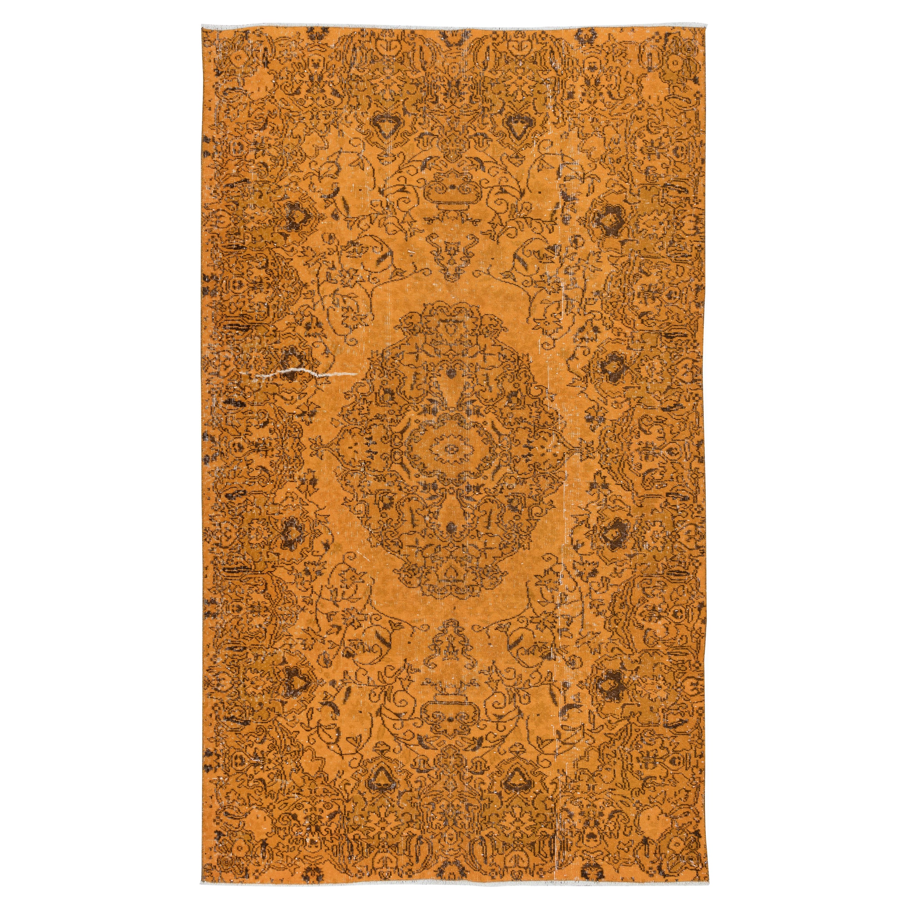 Handgefertigter orangefarbener Teppich in 5.2x8.4 Ft aus der Türkei, moderner Teppich im Medaillon-Design
