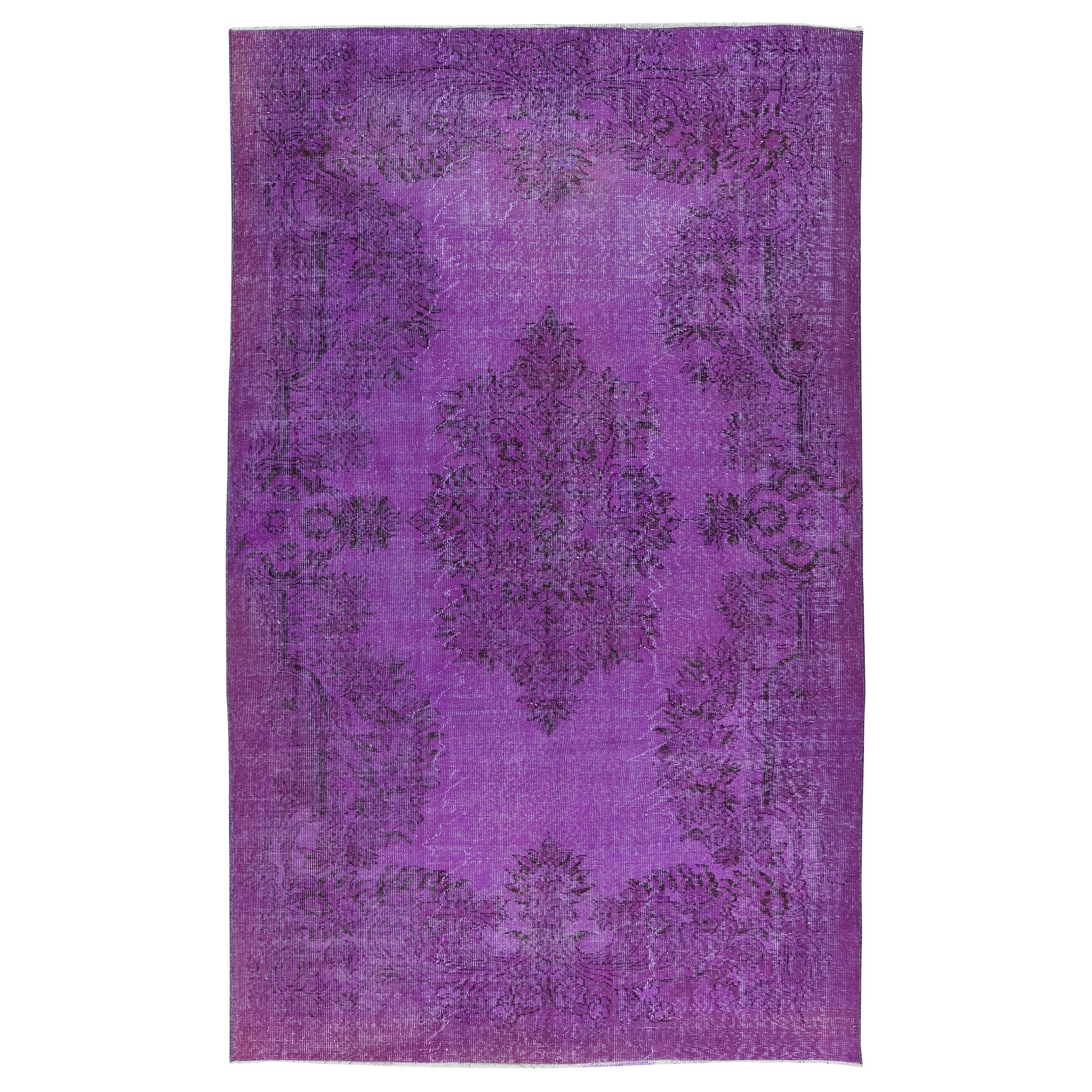 5.7x9 Ft Decorative Area Rug in Purple for Modern Interiors, Handmade in Turkey For Sale