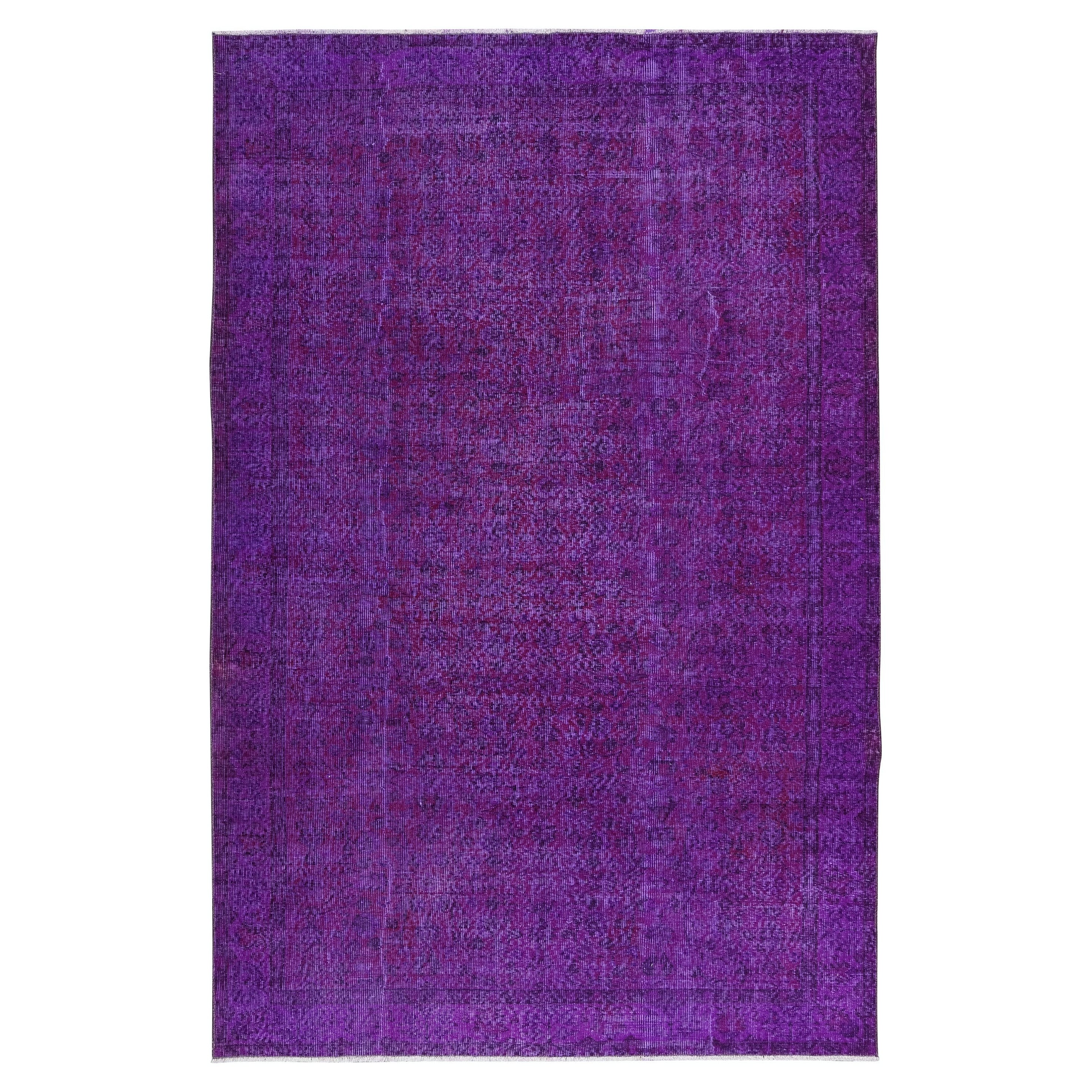 6.3x9.6 Ft Contemporary Wool Area Rug in Purple, Hand-Knotted in Turkey For Sale