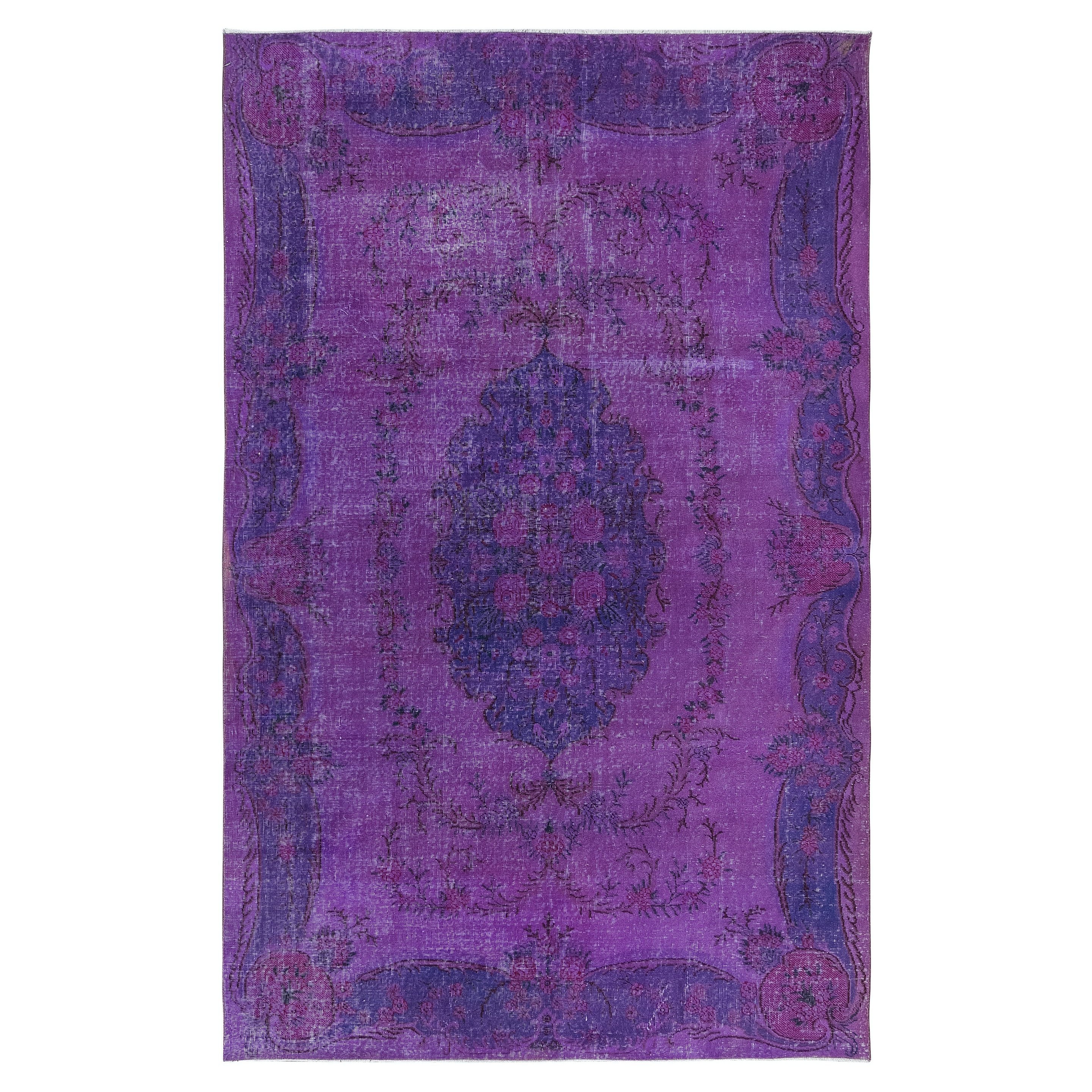 6.6x10.3 Ft Turkish Handmade Wool Area Rug in Purple Ideal for Modern Interiors For Sale