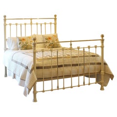 Cream Antique Bed with Art Nouveau Decoration MK297
