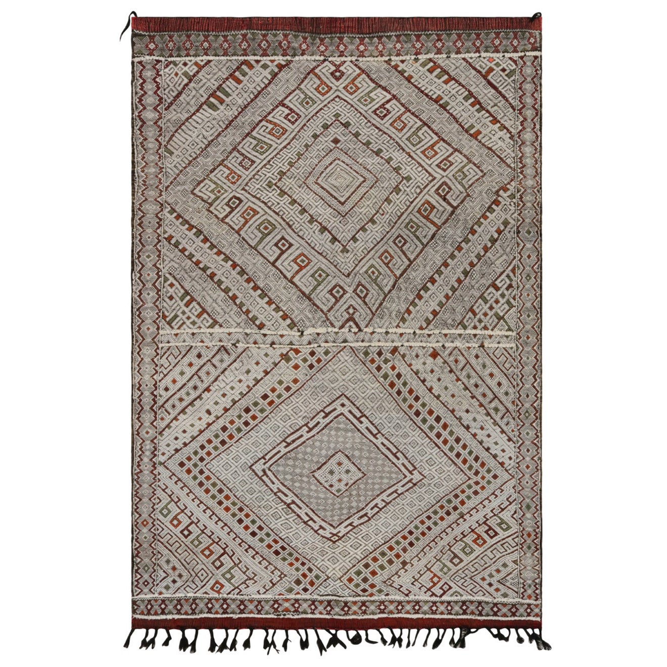  Marokkanischer Zayane-Kelim-Teppich aus weißem Weiß im Vintage-Stil mit geometrischem Muster, von Rug & Kili