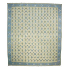 Beigefarbener Vintage-Dhurrie-Teppich mit blauem und grünem geometrischem Muster von Rug & Kilim  