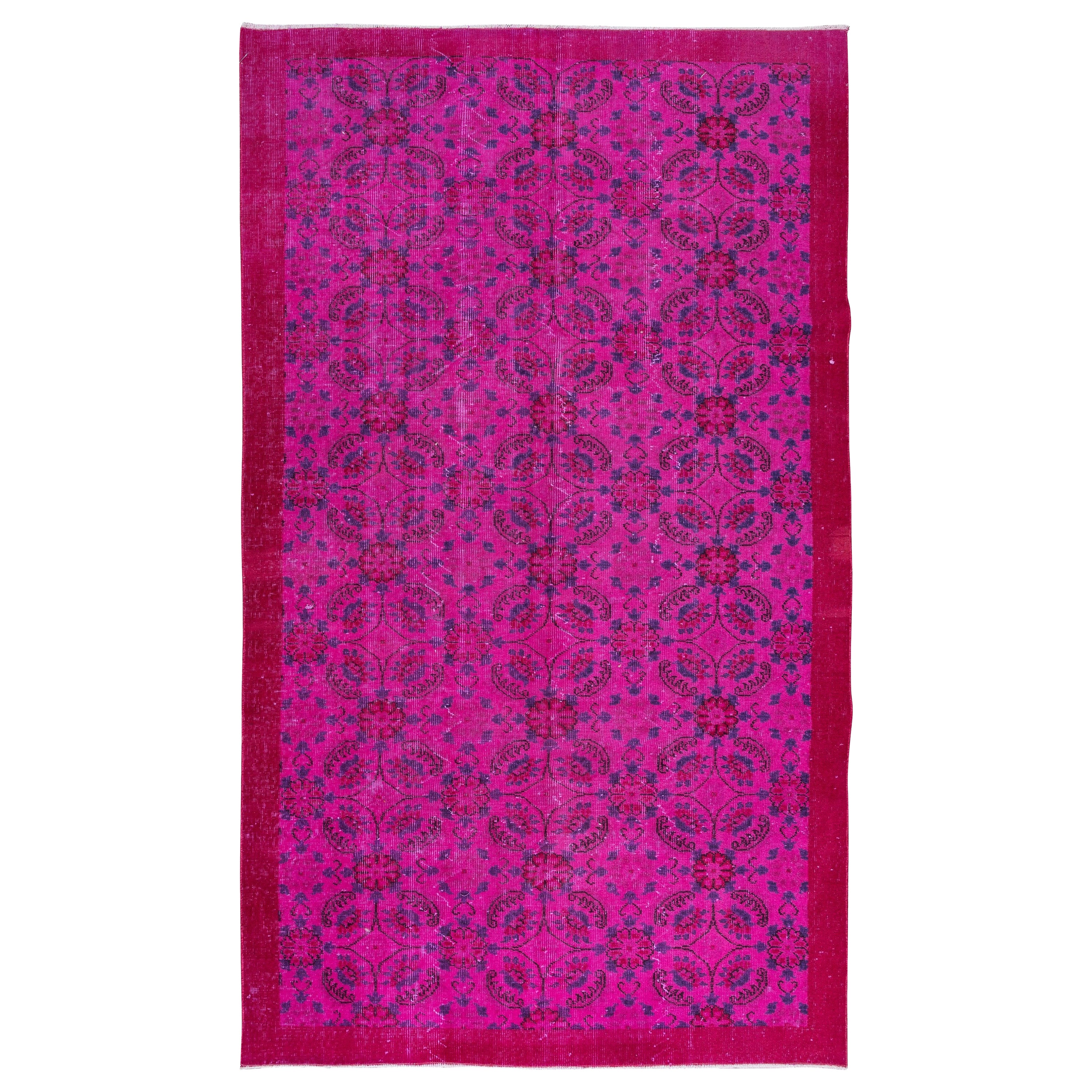 5.3x9 Ft Vivid Pink Handmade Turkish Rug with Floral Design & Solid Border For Sale