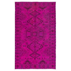 Eleganter moderner handgefertigter türkischer Teppich mit Medaillons in heißem Rosa, 5,5x8.6 Ft