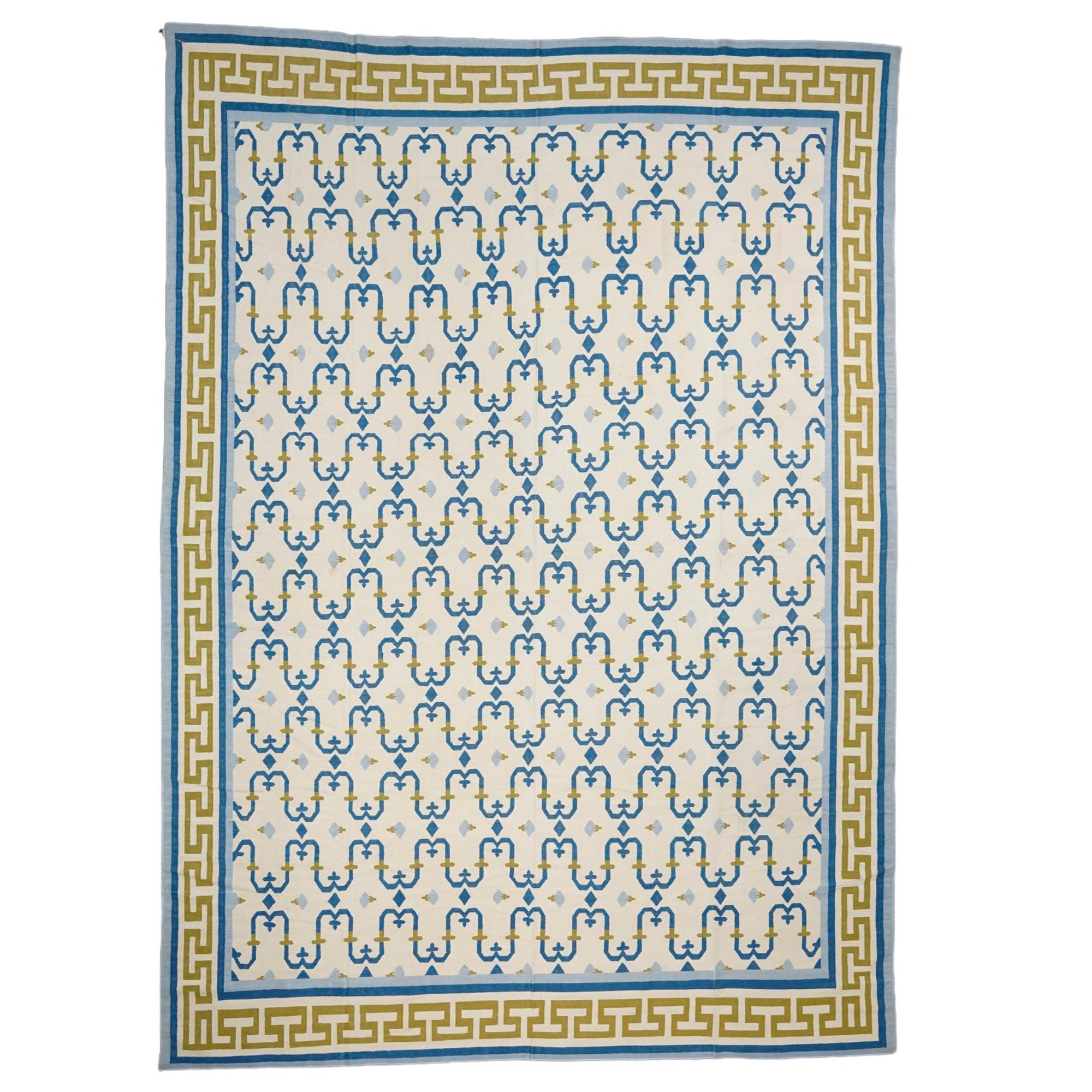 Vintage Dhurrie Vintage-Teppich mit blauem und goldenem geometrischem Muster, von Rug & Kilim im Angebot