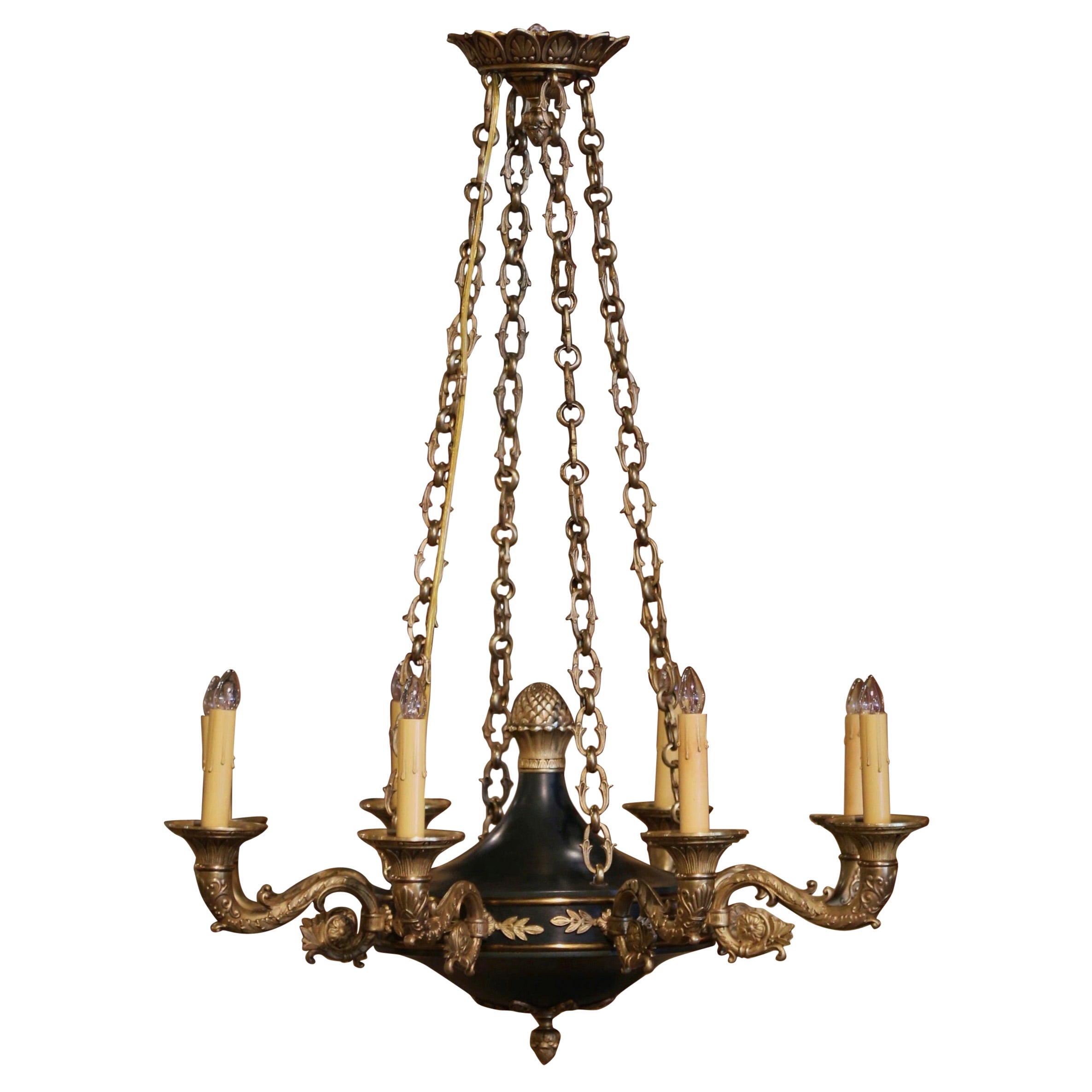 Lustre à huit lumières en bronze Empire français du début du 20e siècle en vente