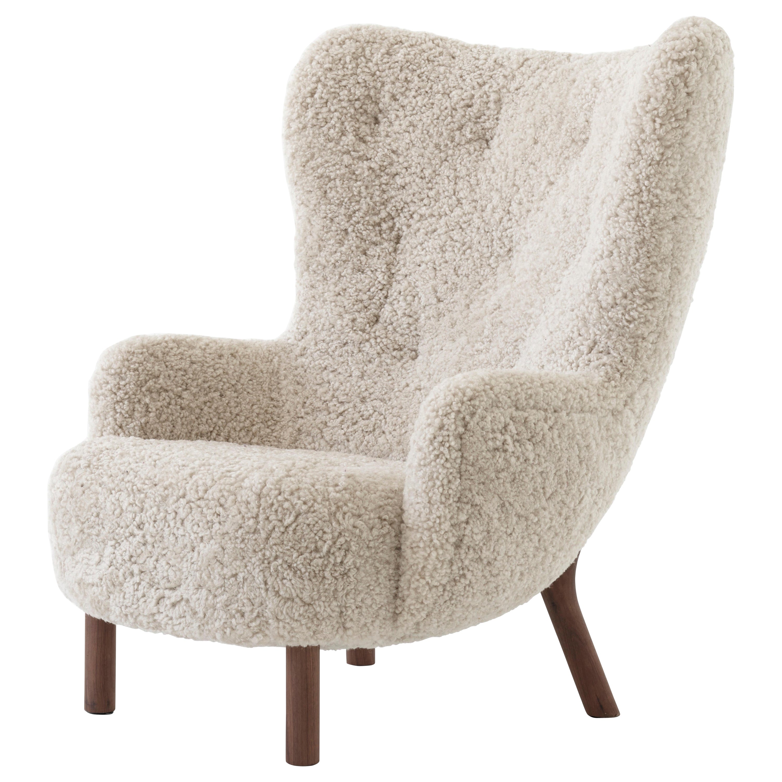 Petra VB3 Lounge Chair-Sheepskin Moonlight & Walnut- Viggo Boesen for &Tradition