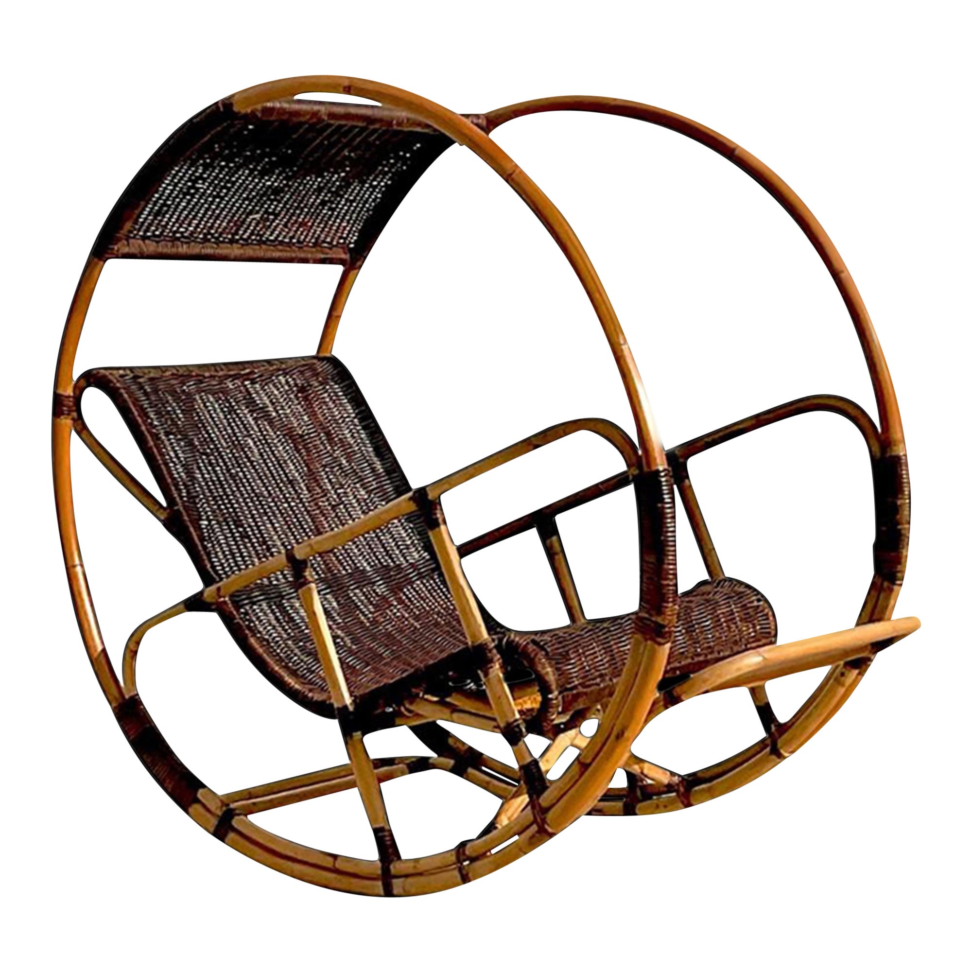 Fin du 20ème siècle Vintage Coastal Italian Wrapped Rattan Rocking Chair en vente