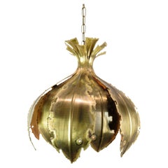 Lampada da soffitto in ottone di Sven Aage Holm Sørensen degli anni '60
