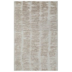 Elegance Contemporary : Tapis touffeté beige unique en son genre 5'x8'.