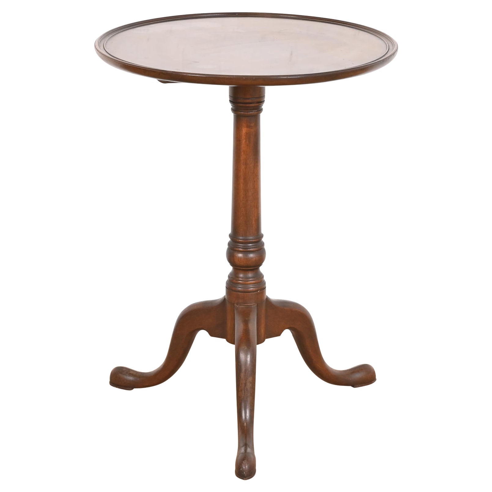 Kittinger Georgian Mahogany Pedestal Tea Table, Circa 1960s For Sale