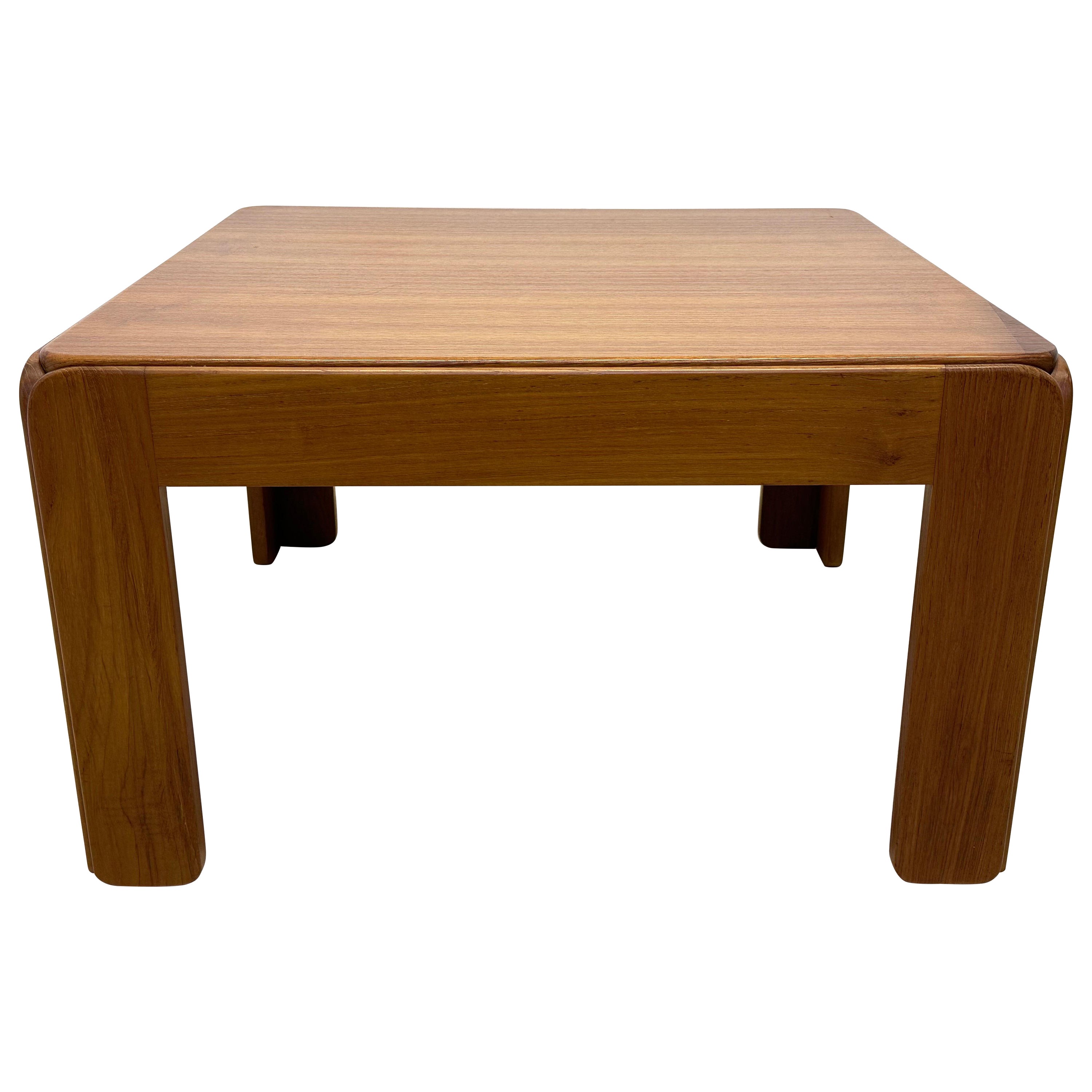 Illum Wikkelso Danish Modern Wood Coffee or Side Table for Niels Eilersen, 1960s For Sale
