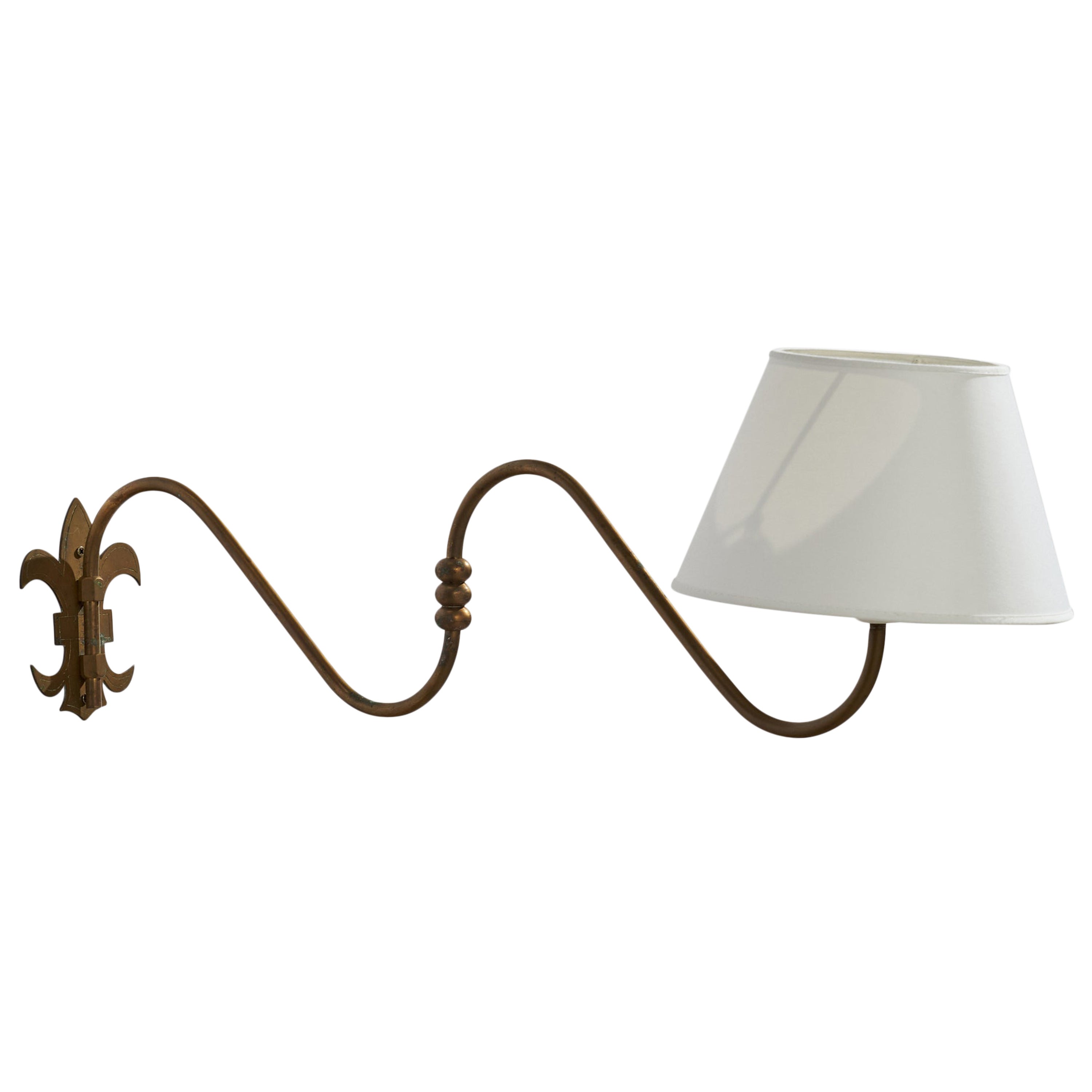 Designer danese, lampada da parete, ottone, tessuto, Danimarca, anni '1930