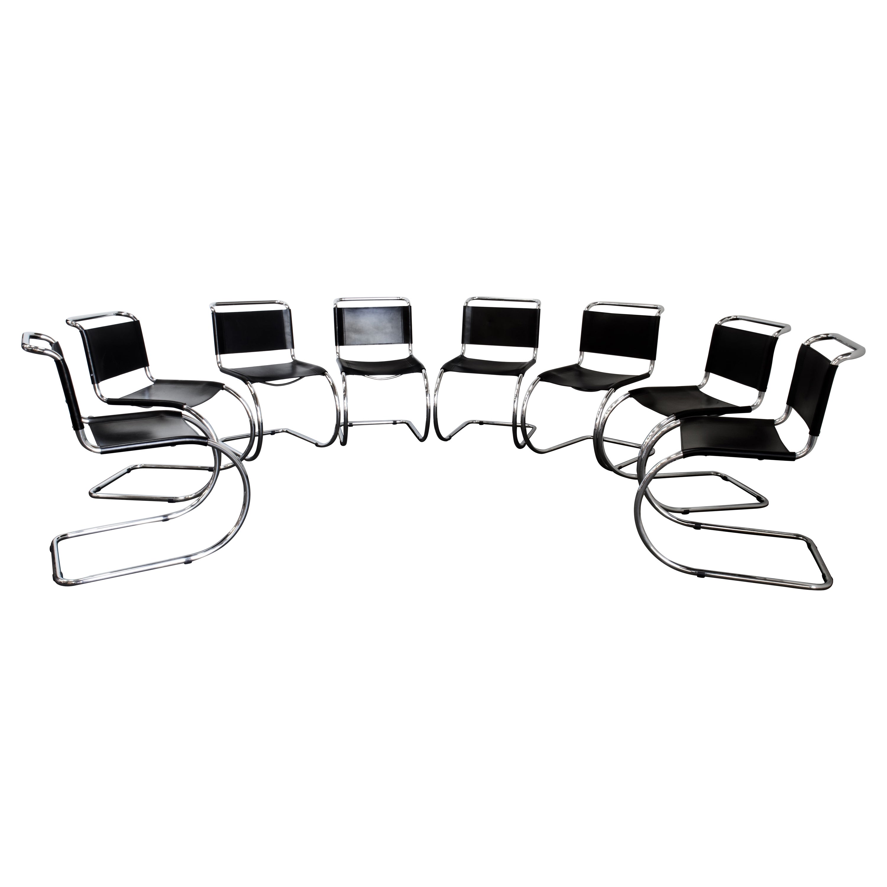 8 Chaises luge Mies van der Rohe en chrome et cuir noir années 1980