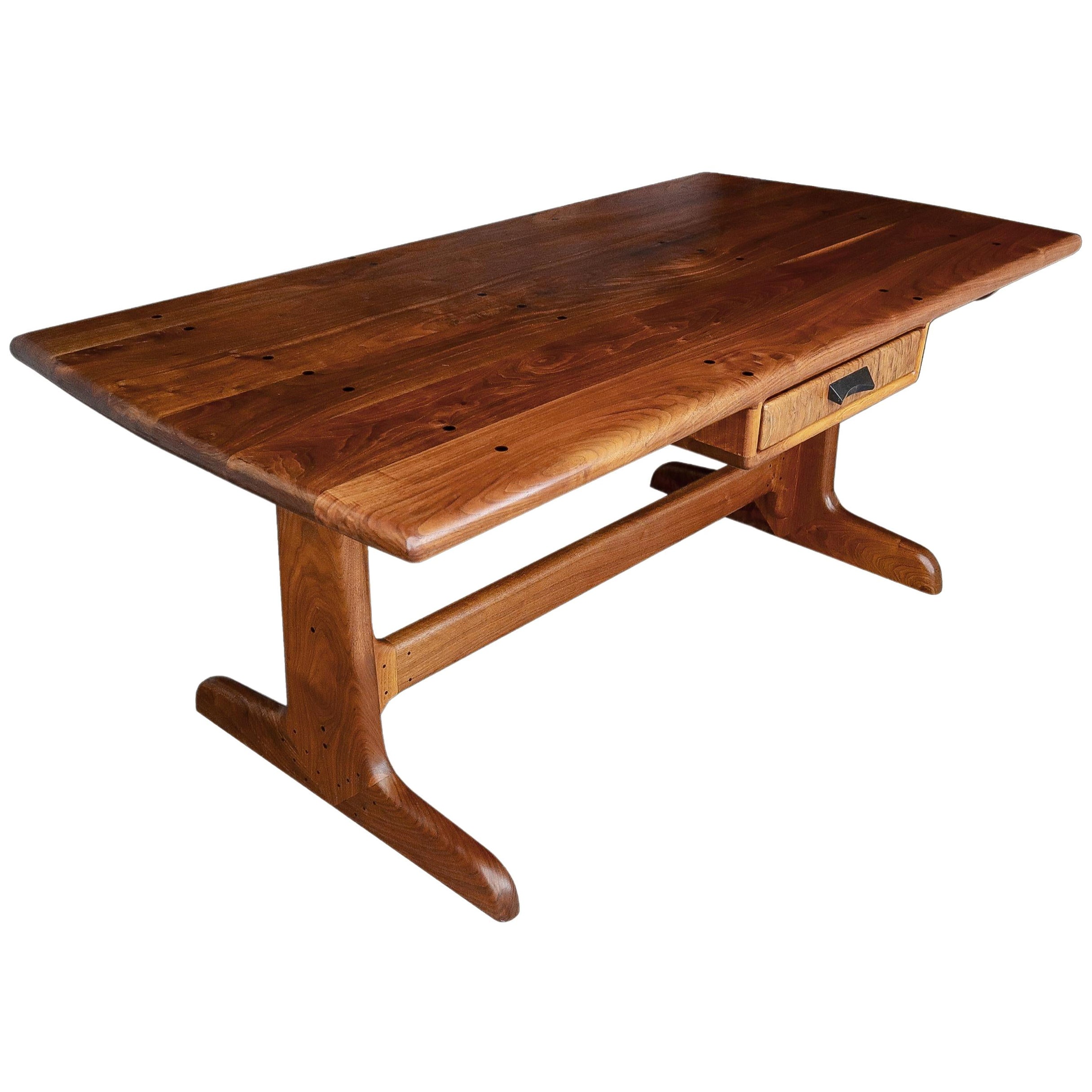 Bureau de direction Vintage en noyer massif Studio Craft