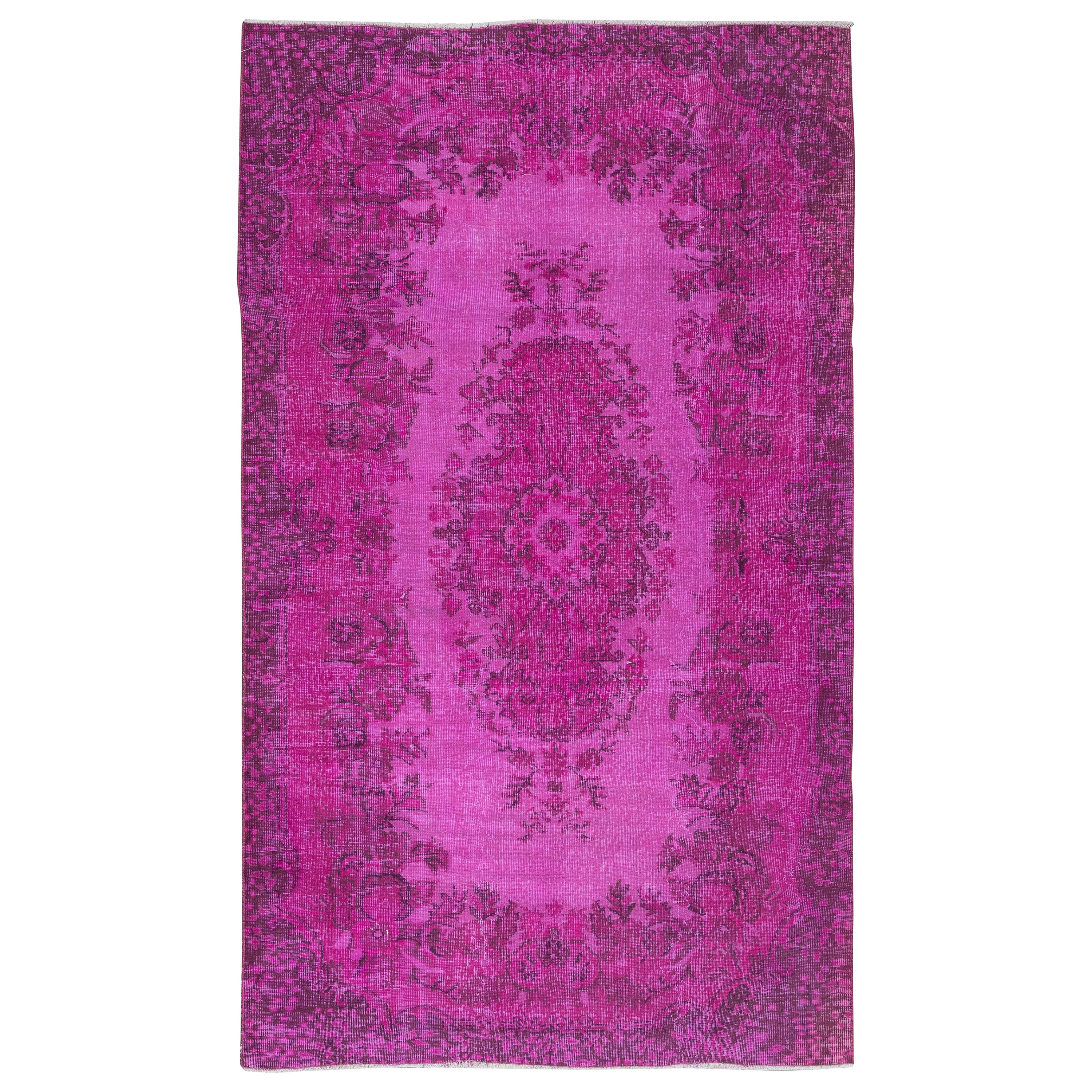 5.5x9 Ft Modern Hand Knotted Turkish Rug with Medallion Design in Pink For Sale