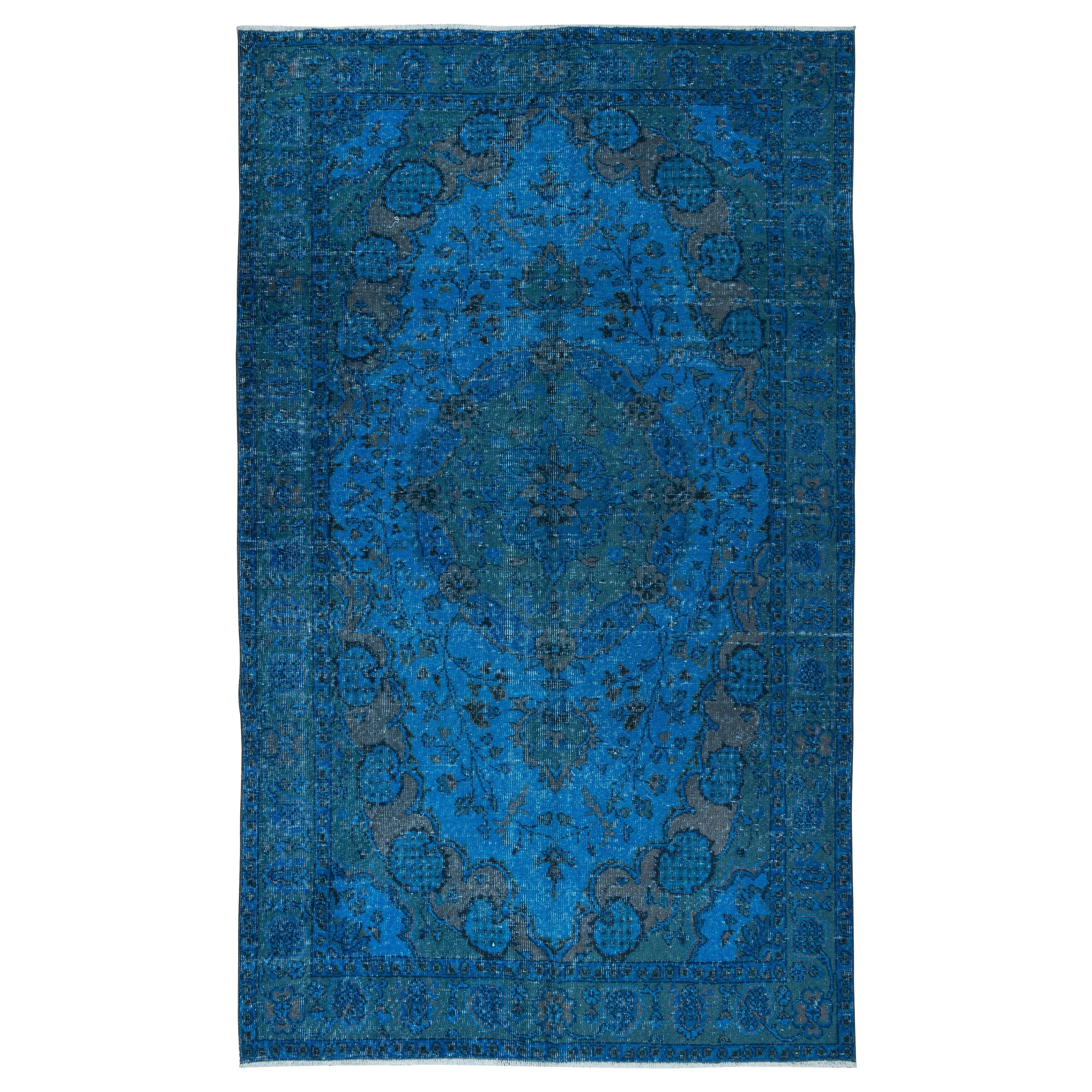 5.3x9 Ft Modern Blue Area Rug made of wool and cotton, Hand-Knotted in Turkey For Sale