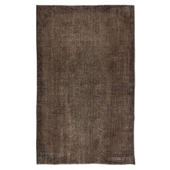 5.6x8.8 Ft Brown Re-Dyed Handmade Turkish Wool Area Rug for Modern Interiors (Tapis de laine turque teint à la main pour intérieurs modernes)