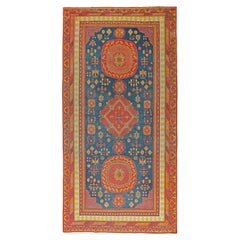 Doris Leslie Blau Tapis Samarkand rouge et bleu fait main du 19e siècle