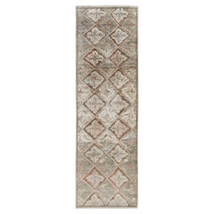 Tapis & Kilim's French Aubusson Style Runner in Green, Beige-Brown Floral Pattern (en anglais)