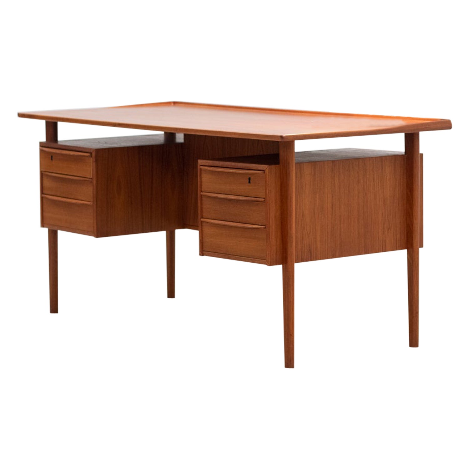 Mid-Century desk by Peter Løvig Nielsen, 1960s For Sale