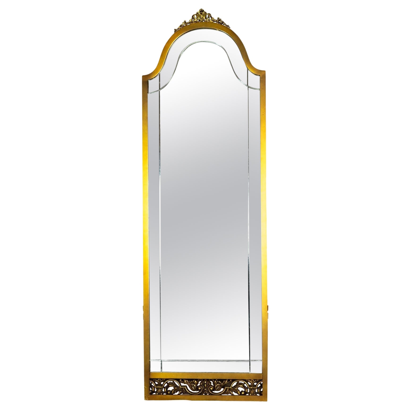 Miroir en bronze doré au sol, 20e siècle