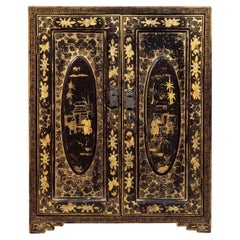 Armoire laquée du 19ème siècle, vers 1850