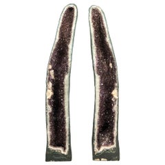 Par de Catedrales de Grandes Geodas de Amatista de 1,5 m de Alto con Amatista Lavanda Brillante