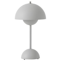 Flowerpot Vp9 Portable-Matt Light Grey-Table Lamp byVerner Panton for &Tradition