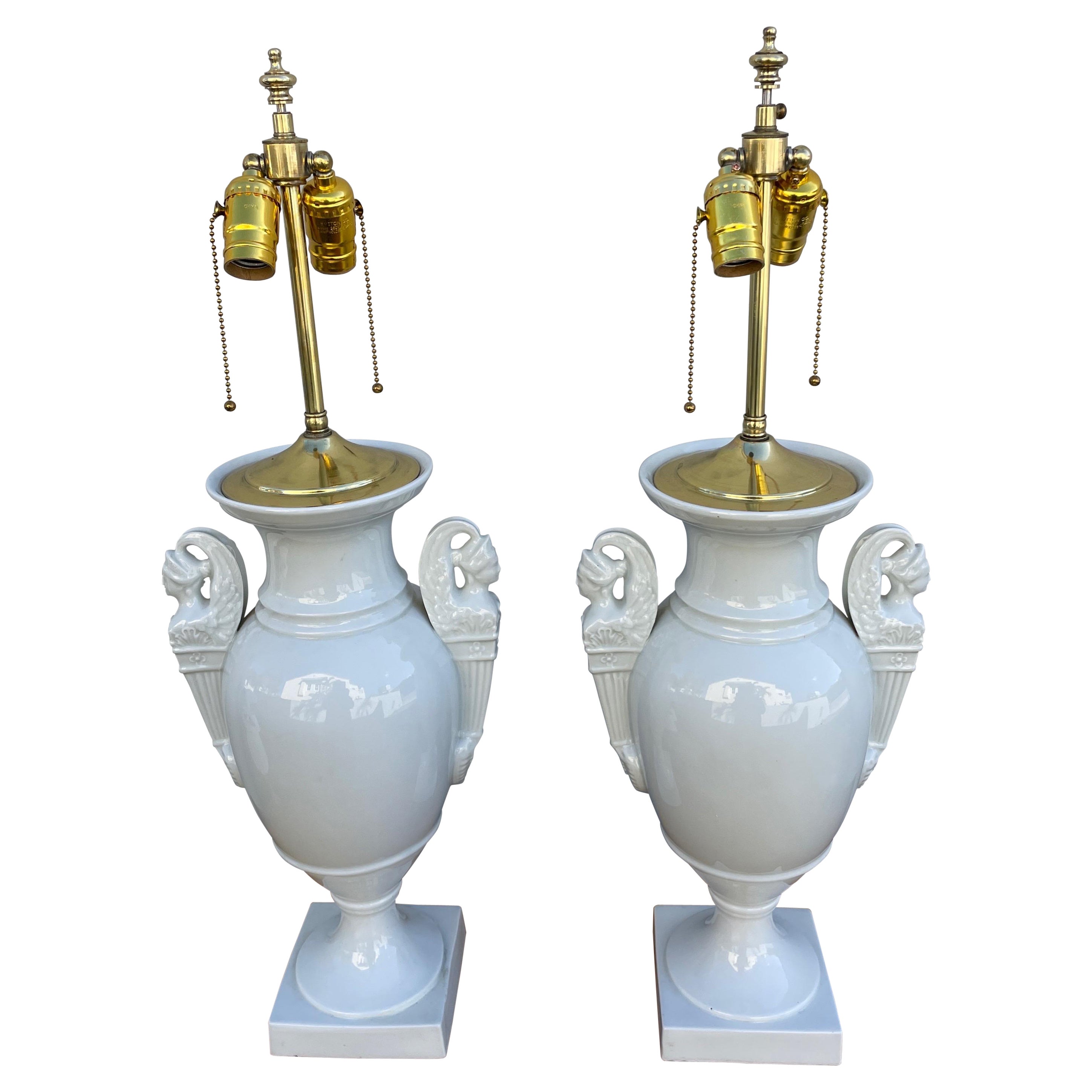 Pair of Vintage Neoclassical French Porcelain Lamps For Sale