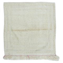 3.7x3.8 Ft Minimalistischer handgefertigter Anatolischer Vintage-Teppich „Tulu“ aus 100 % natürlicher Wolle