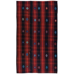 4,6x8 Ft handgewebter Vintage-Kelim-Teppich, Anatolischer Teppich in Rot, Marineblau & Schwarz