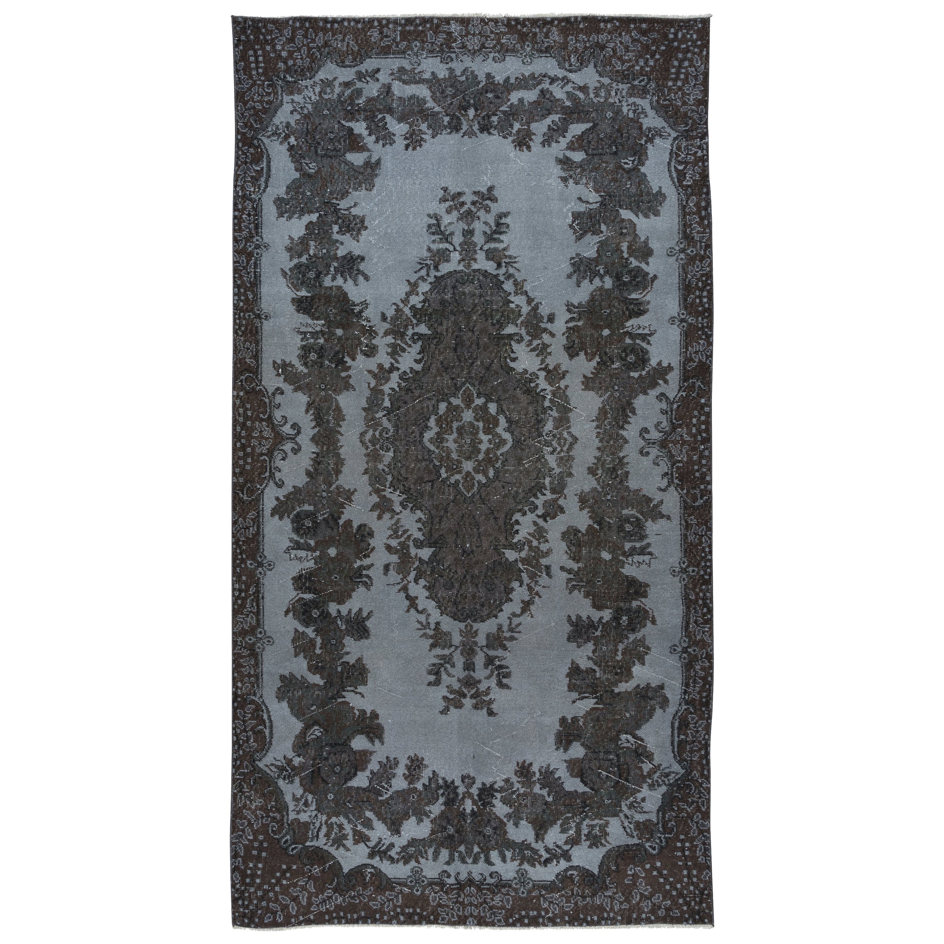 5.3x9.7 Ft Gray Handmade Turkish Area Rug for Living Room and Dining Room For Sale
