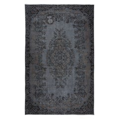 Used 5.6x8.8 Ft Contemporary Handmade Gray Indoor Outdoor Rug with Medallion Design