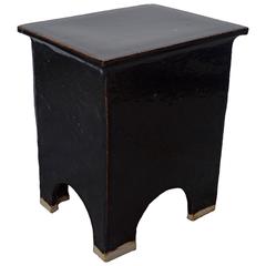 Artisan Series Stool and Side Table "Oscuro" 8