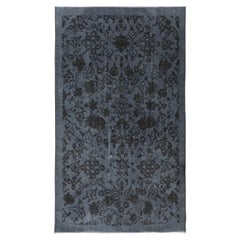 Handgefertigter türkischer Teppich (4,8x8 Fuß) mit dunkelgrauem Hintergrund und braunem Blumenmuster