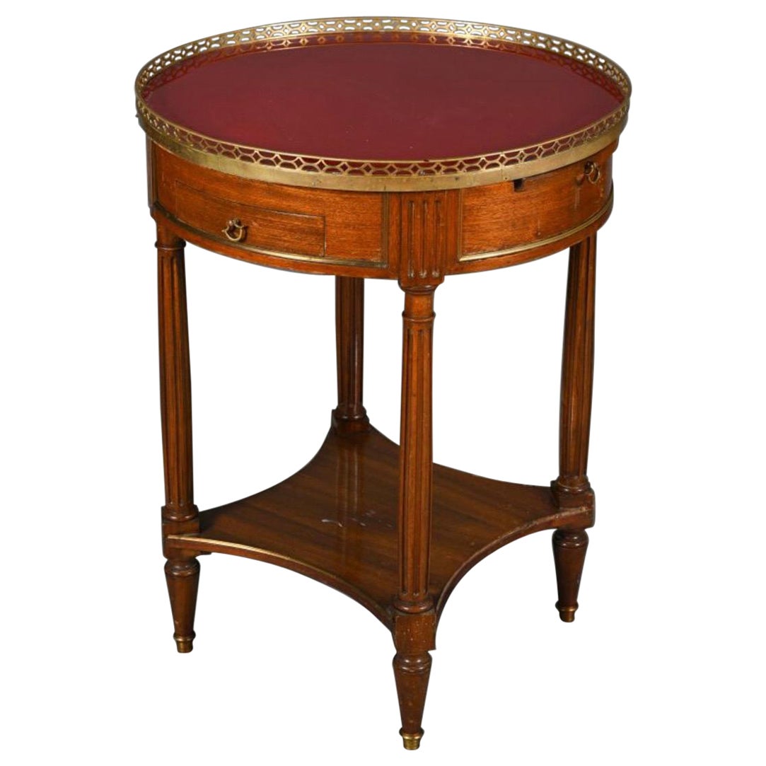 Table d'appoint ronde française du 19ème siècle en bois plaqué style Louise XVI en vente