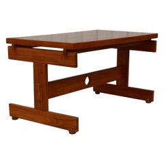 Mesa de comedor "Cuiaba" en madera dura de Sergio Rodrigues, años 70