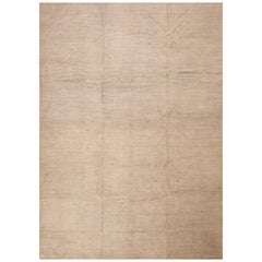 Nazmiyal Collection Solid Light Ivory Modern Room Size Area Rug 10'2" x 14'2"