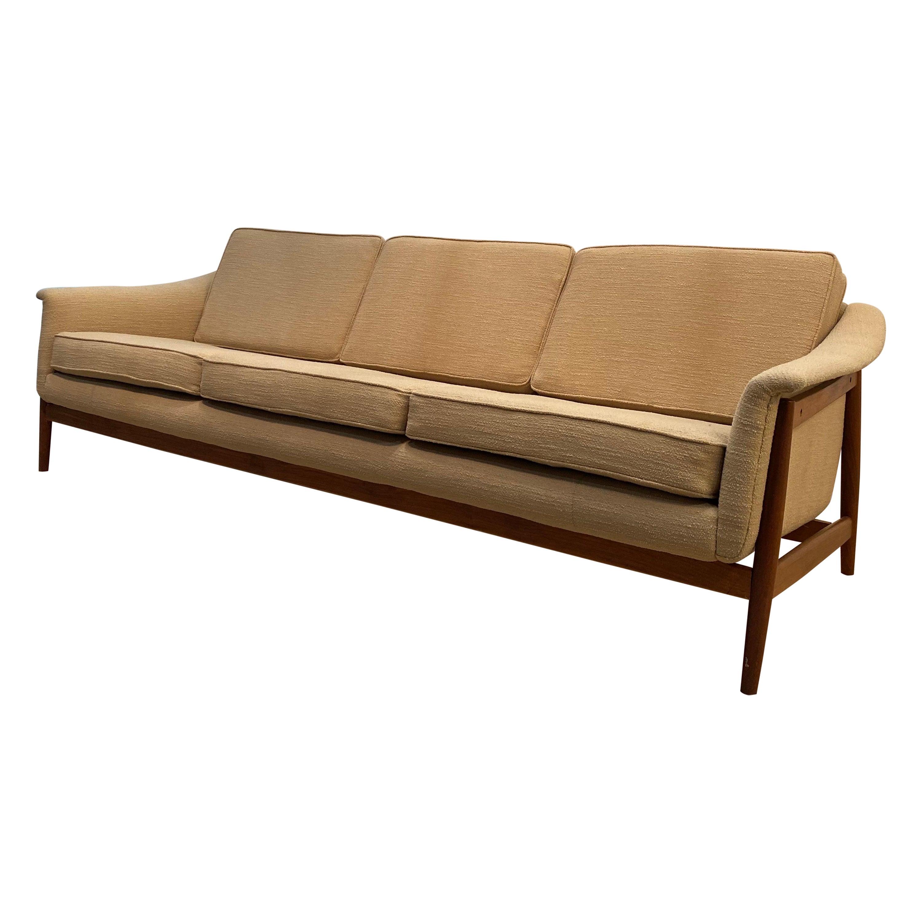 Folke Ohlsson for Dux Sweden Mid Century Modern Sofa 1960s Boucle 