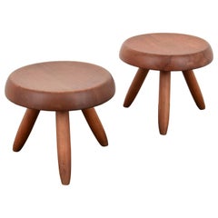 Tabouret bas Charlotte Perriand