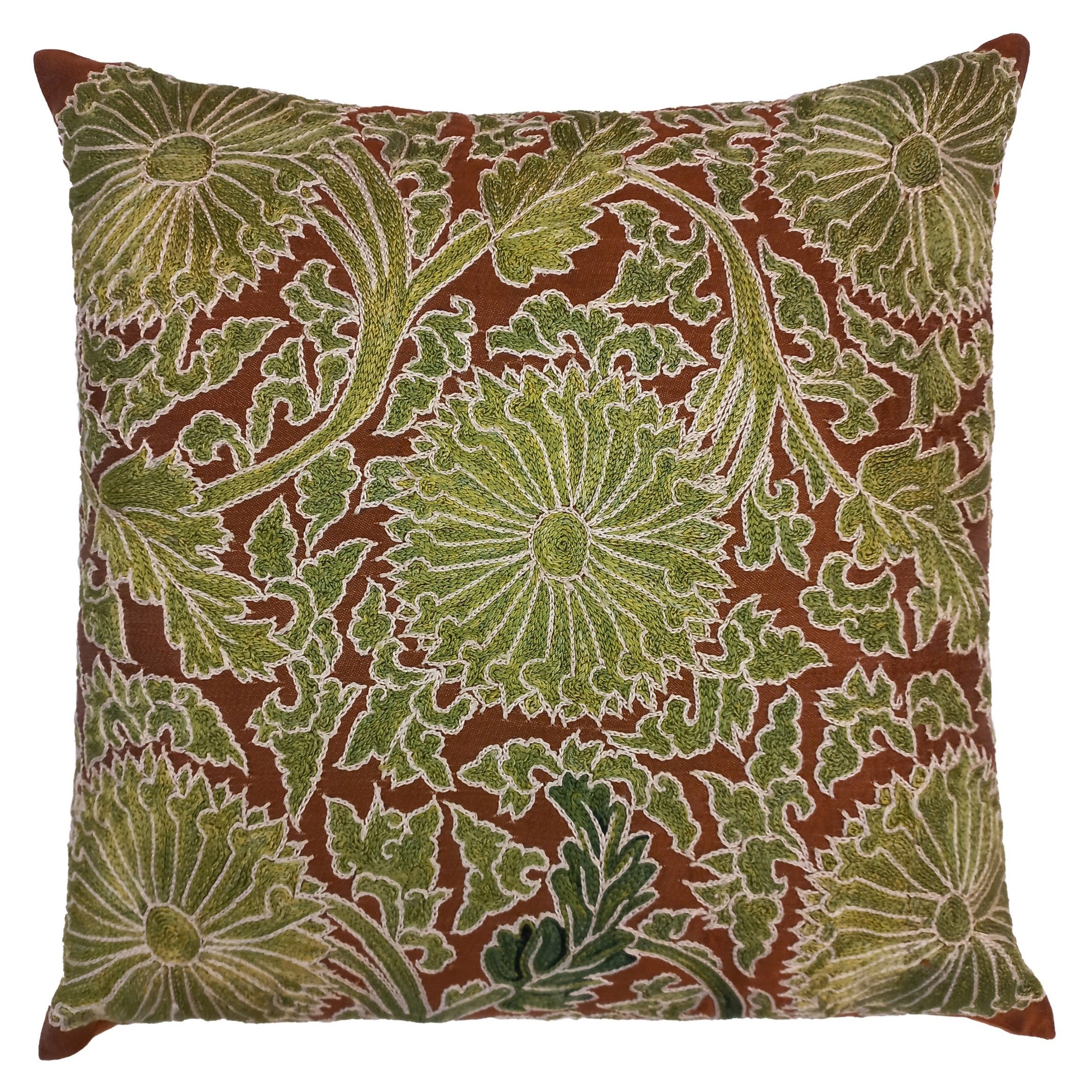 18 "x18" Housse de coussin brodée à la main 100% soie en Brown & Greene en vente