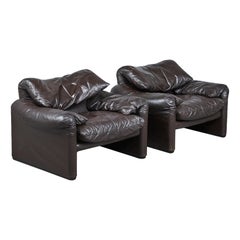Pair of maralunga lounge chairs by vico magistretti