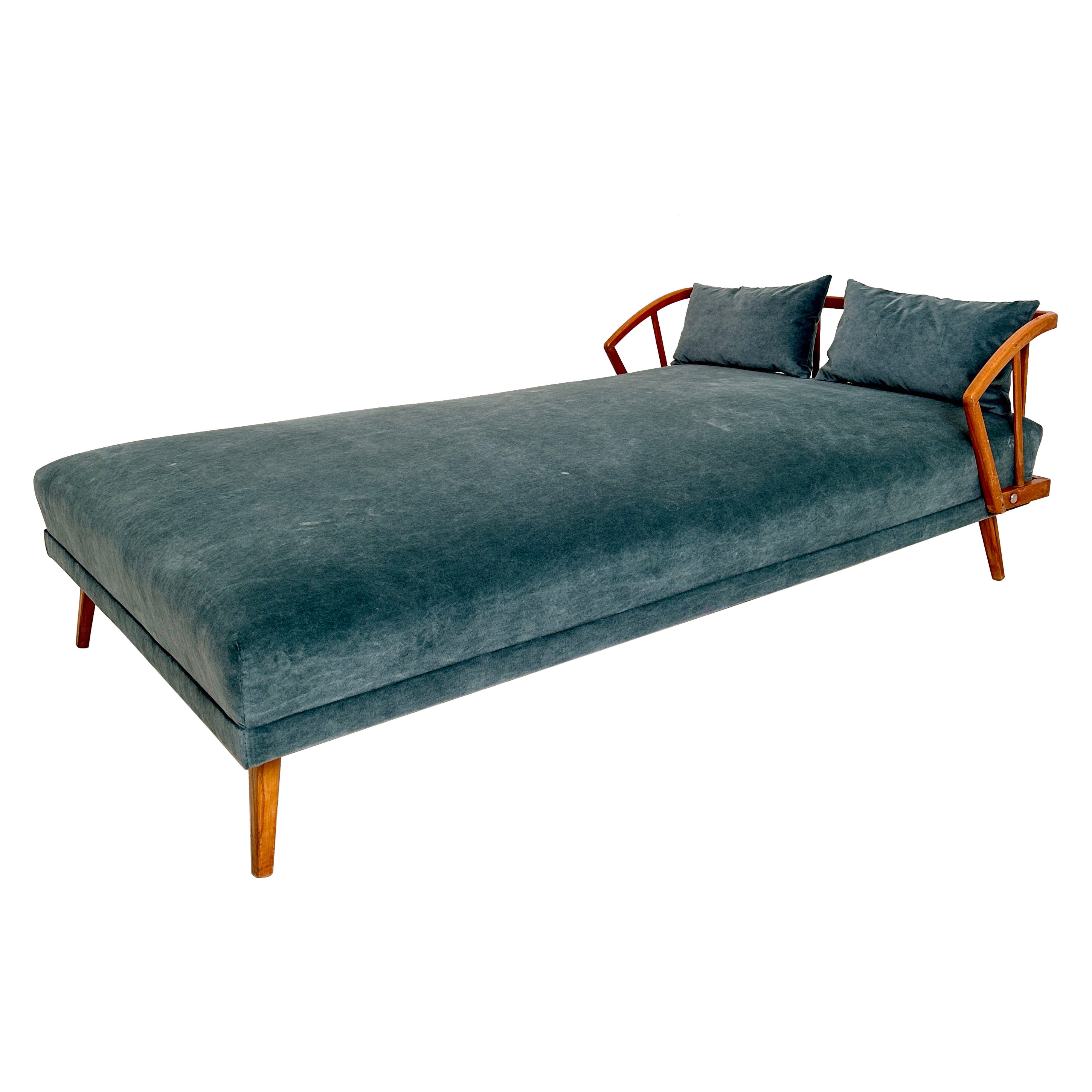 Mid Century German Daybed / Bed in Beech and Petrol Colored Velvet, 1950
